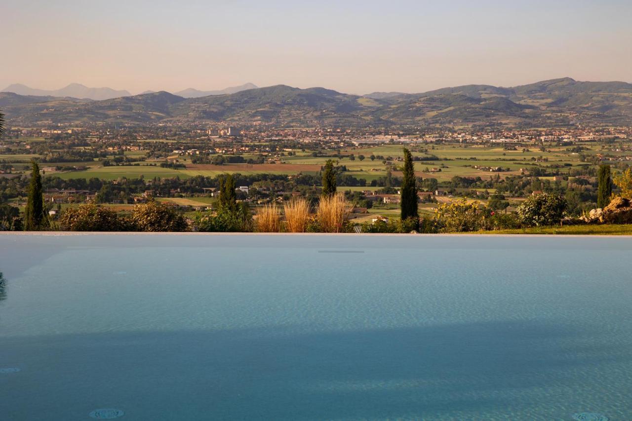 Villa Il Poggio Degli Olivi Bettona Exterior foto
